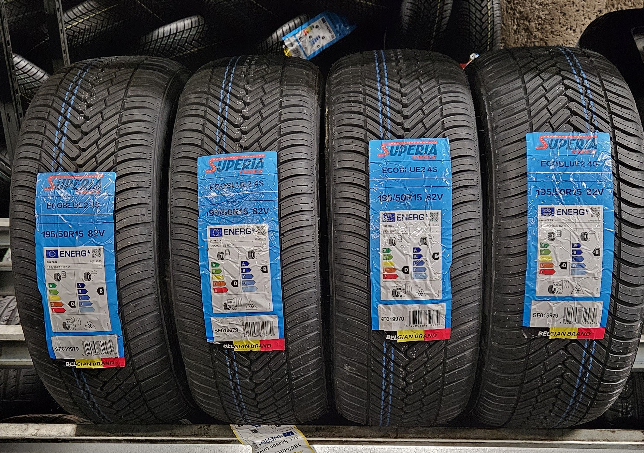 PNEUMATICI NUOVI SUPERIA ECOBLUE2 195/50 R15 82V M+S 4 STAGIONI - immagine 2